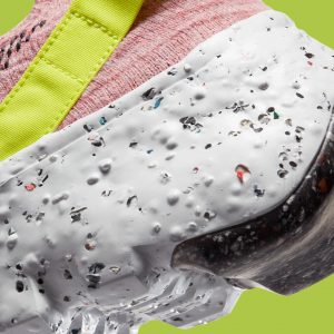 Nike Space Hippie 04 Lemon Venom/Black-Light Arctic Pink