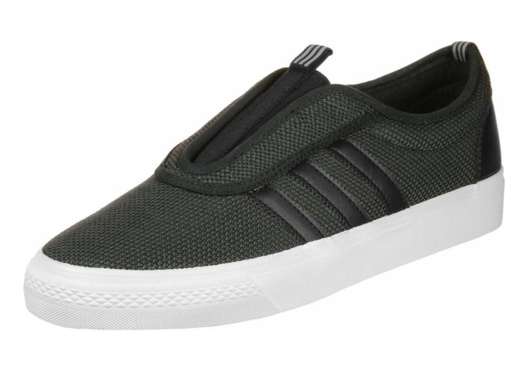 Adidas grises top