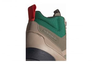 Adidas Baara Boots - vert kaki/vert kaki/noir (EE5531)