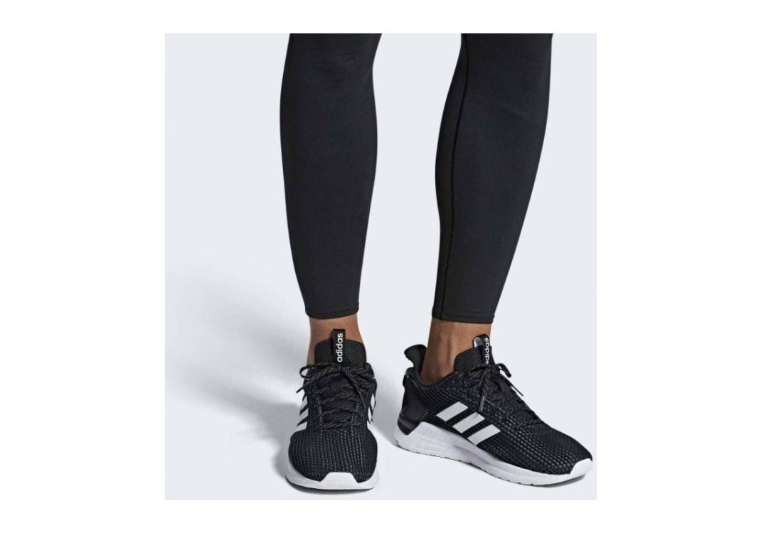 Adidas Questar Ride - Black Negbás Ftw Bla Grisei 000 (F34983)