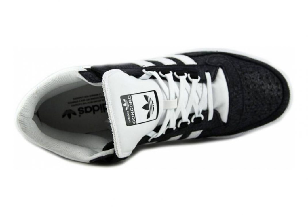 Cblack/Ftwwht/Ftwwht (AQ8166)