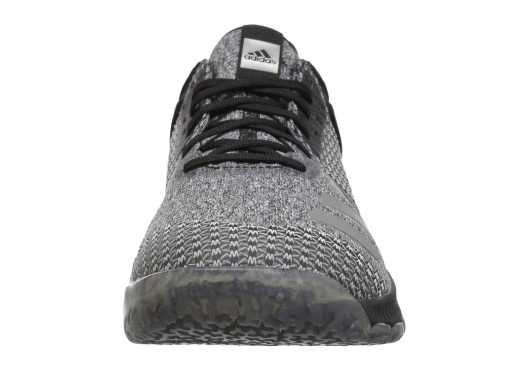 Black/Silver Metallic/White (CP8900)