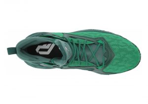 Green-white (B42379)