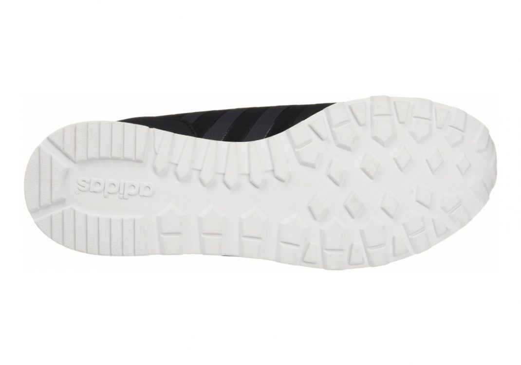 Negro Core Black Utility Black Crystal White (BB9780)