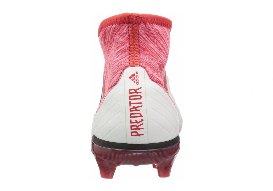 White/Core Black/Real Coral (CM7666)