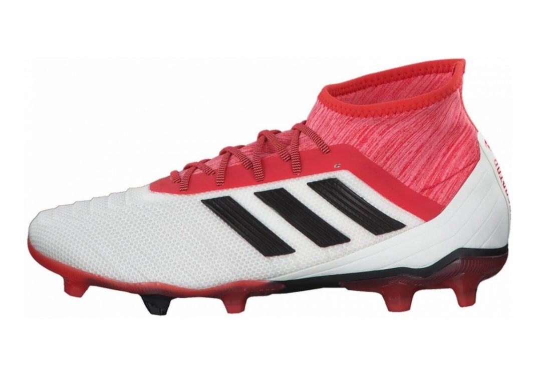 White/Core Black/Real Coral (CM7666)