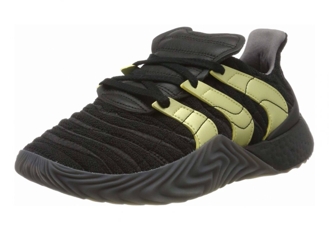 Black/Gold Metallic/Carbon (D98155)