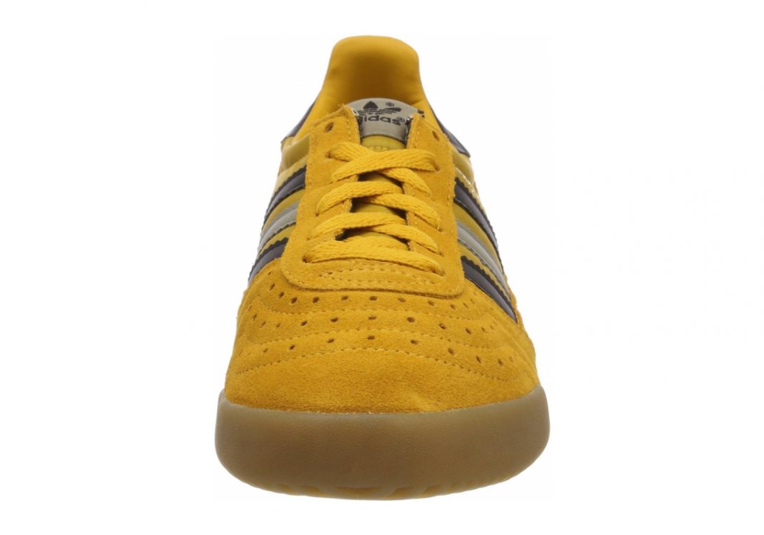 Amarillo (Tactile Yellow F17/Core Black/Trace Cargo S17 000) (CQ2221)