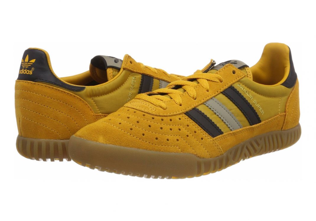 Amarillo (Tactile Yellow F17/Core Black/Trace Cargo S17 000) (CQ2221)