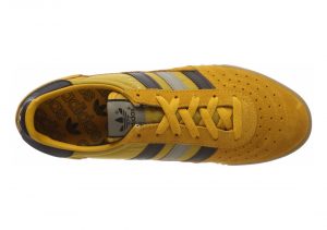 Amarillo (Tactile Yellow F17/Core Black/Trace Cargo S17 000) (CQ2221)