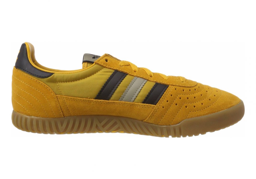 Amarillo (Tactile Yellow F17/Core Black/Trace Cargo S17 000) (CQ2221)