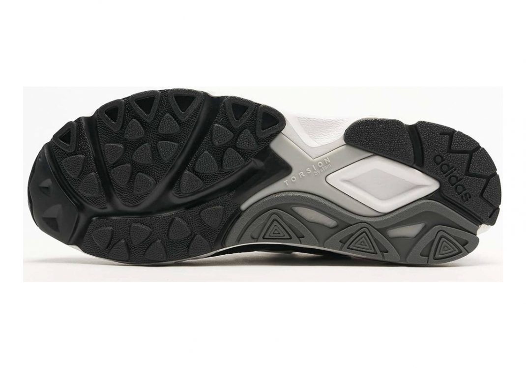 Core Black / Cloud White / Grey Two (EE5294)