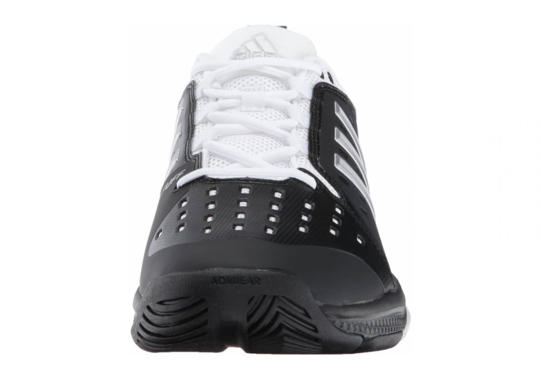 Core Black/Metallic Silver/White (CG3108)