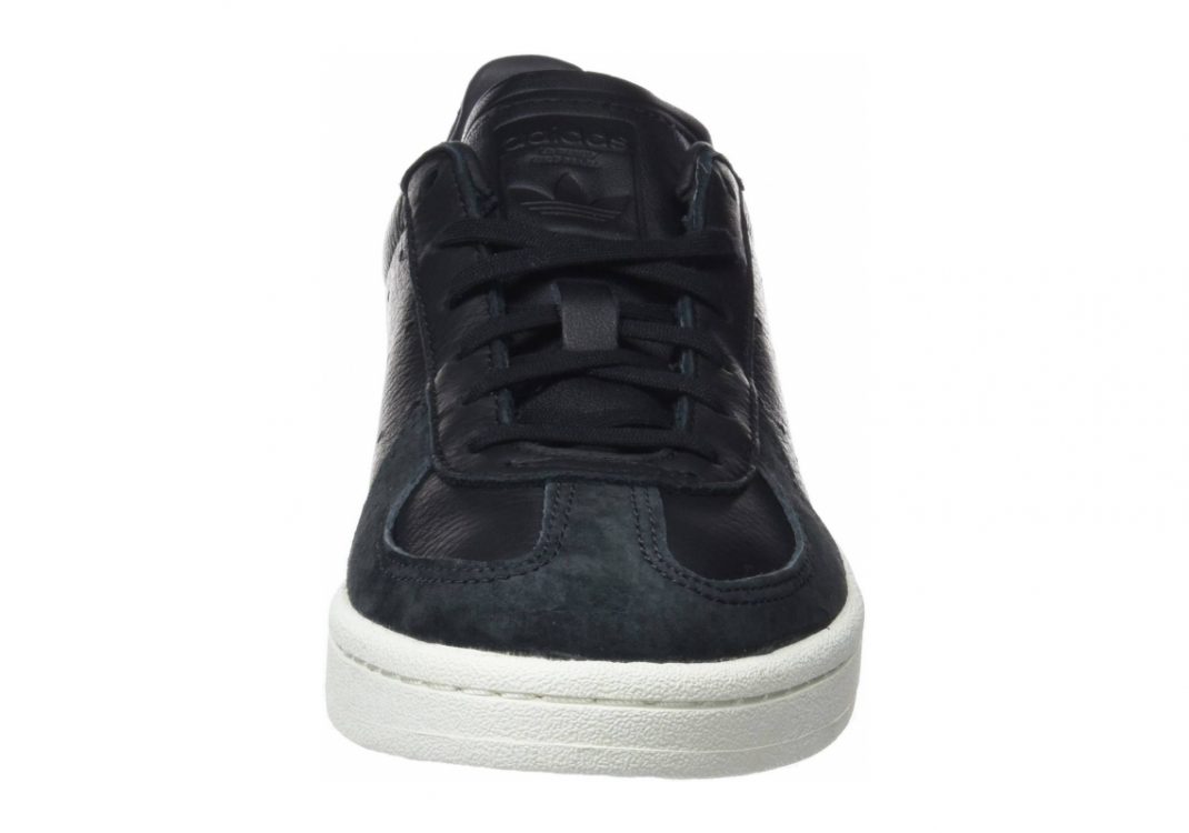 Schwarz Negbas Negbas Carbon 000 (CQ3151)