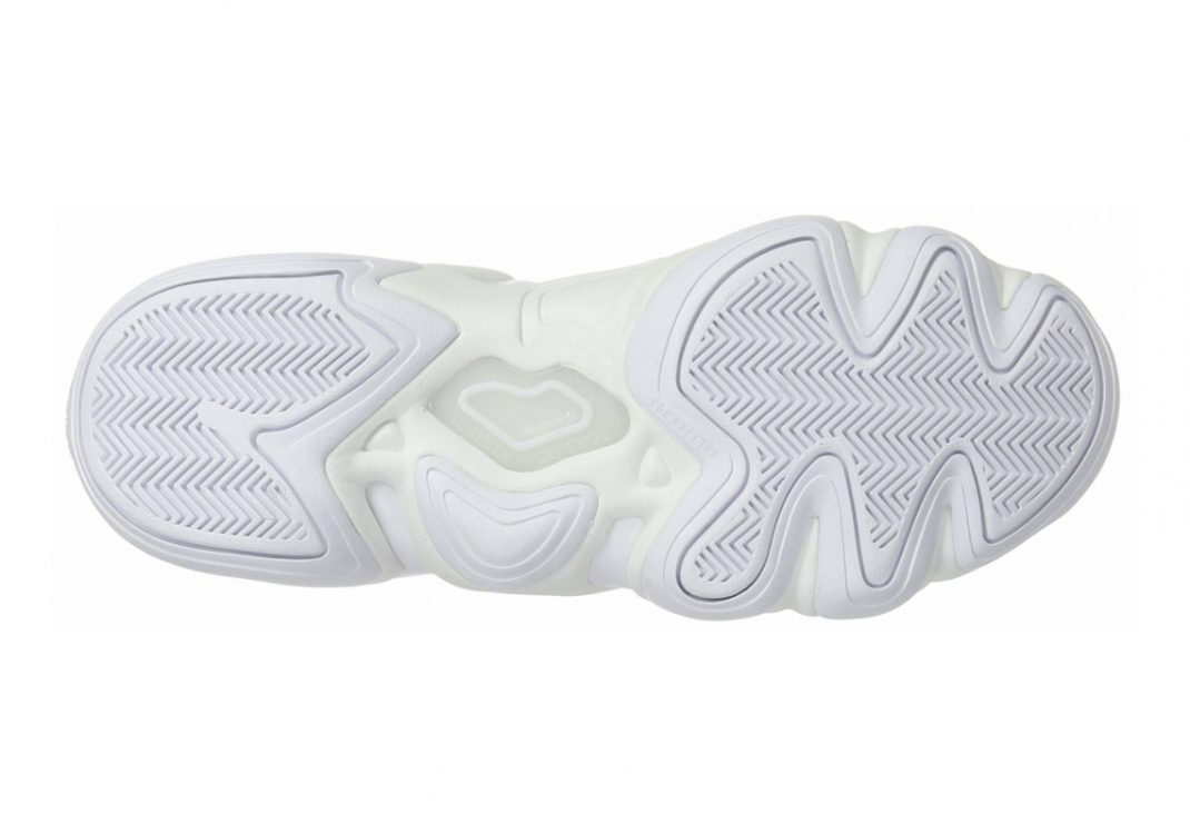 White White White (B72992)