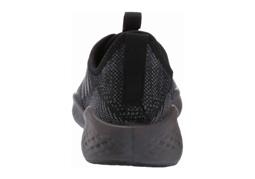 Core Black / Grey Six / Onix (EG3666)