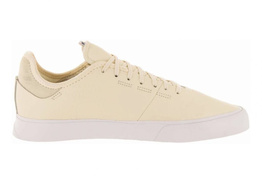 Core White Footwear White Power Red (DB3064)