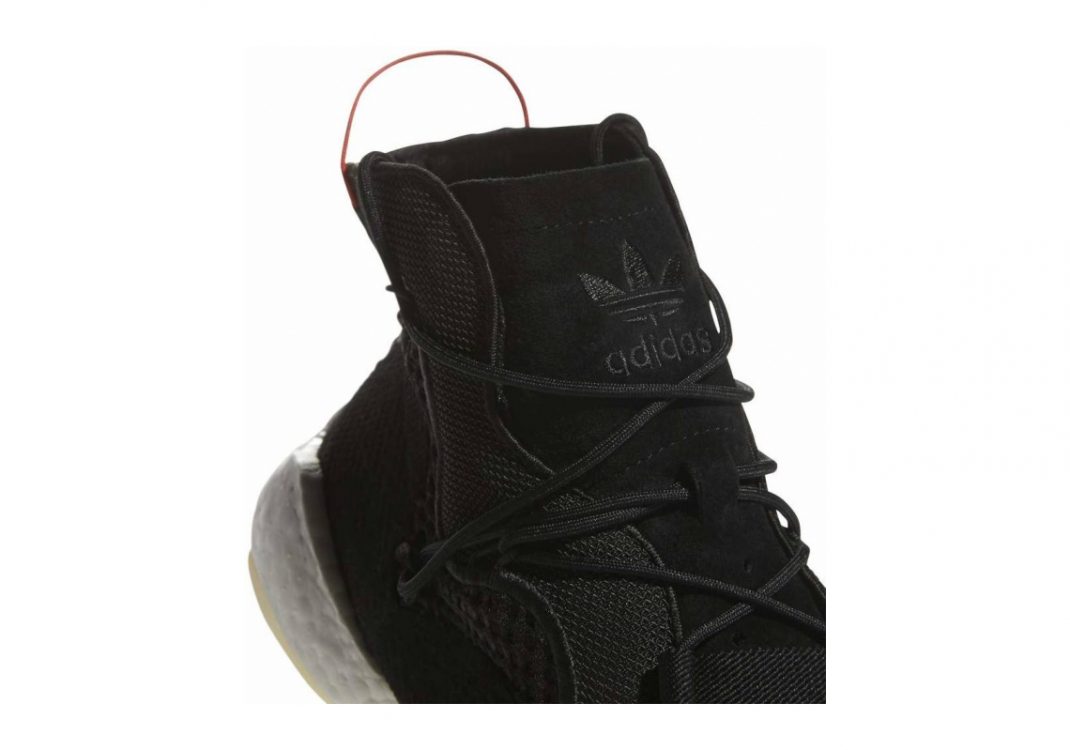 Black White Bright Red (B37480)