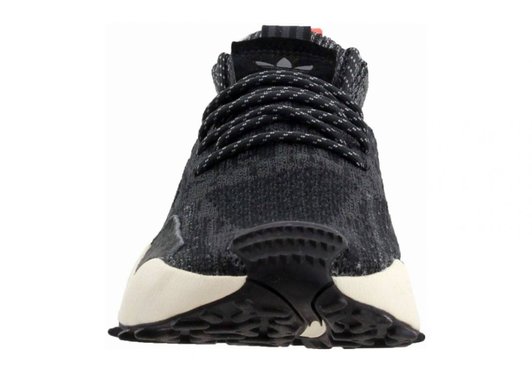 Carbon / Core Black (AQ1109)