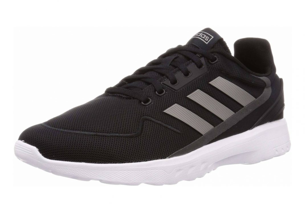 Core Black / Dove Grey / Grey Six (EG3693)