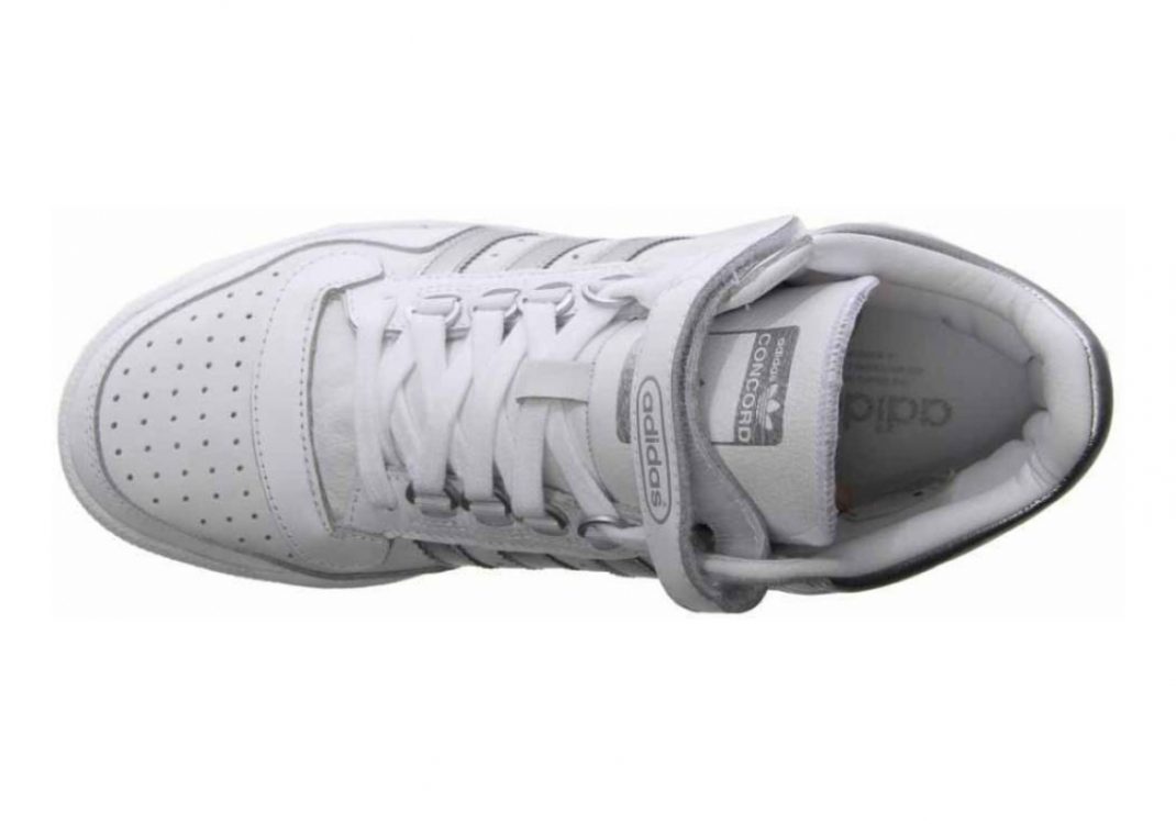 White/Silver (F37261)