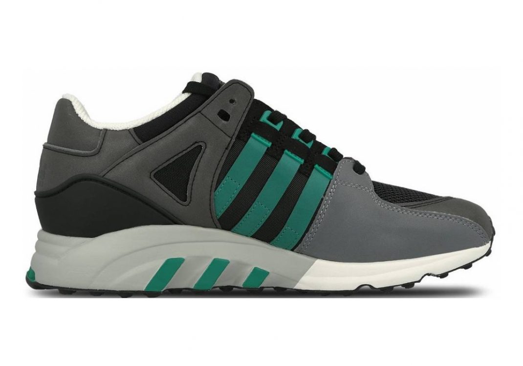 Core Black Sub Green Chalk White (S32144)