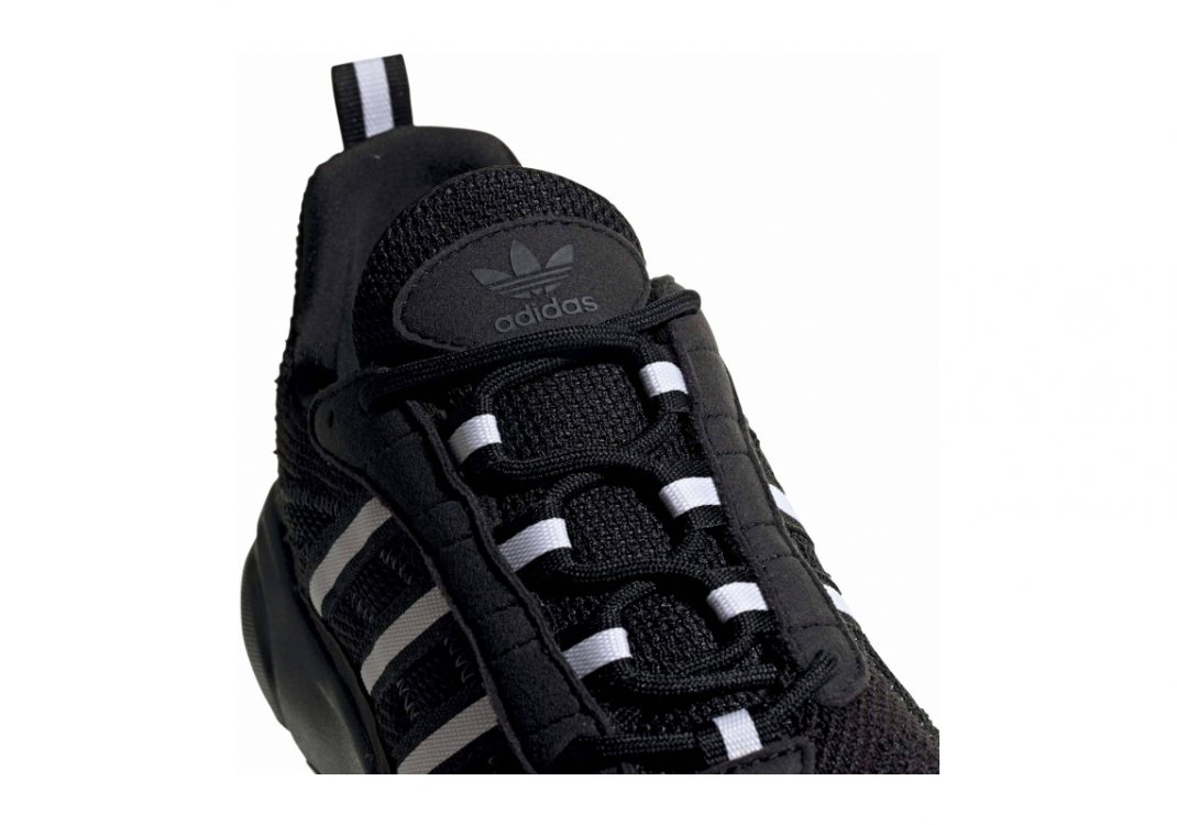 Adidas Haiwee - Core Black / Footwear White / Grey Six (EG9575)