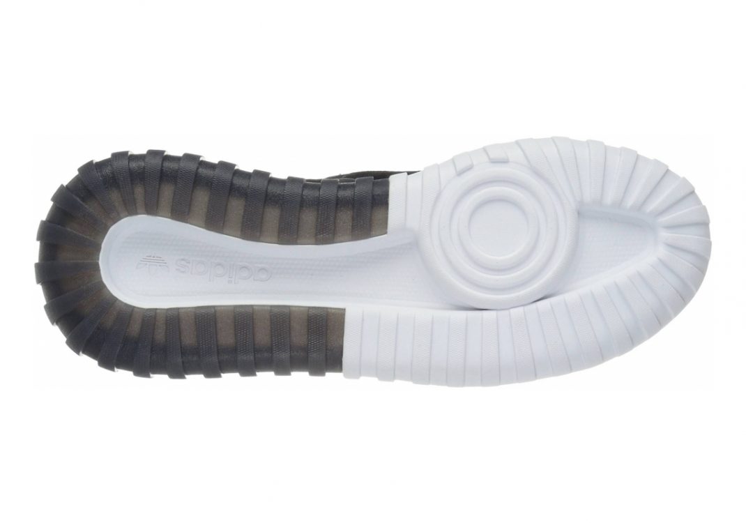 Schwarz Core Black Dark Grey Ch Solid Grey (BB2379)