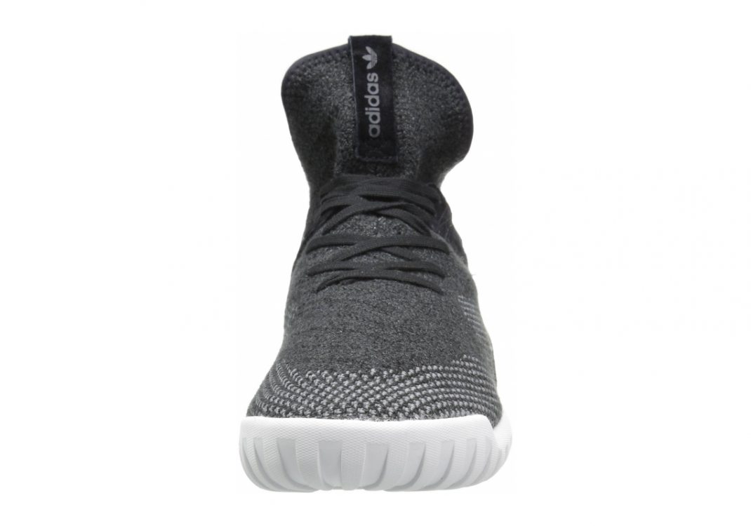 Schwarz Core Black Dark Grey Ch Solid Grey (BB2379)