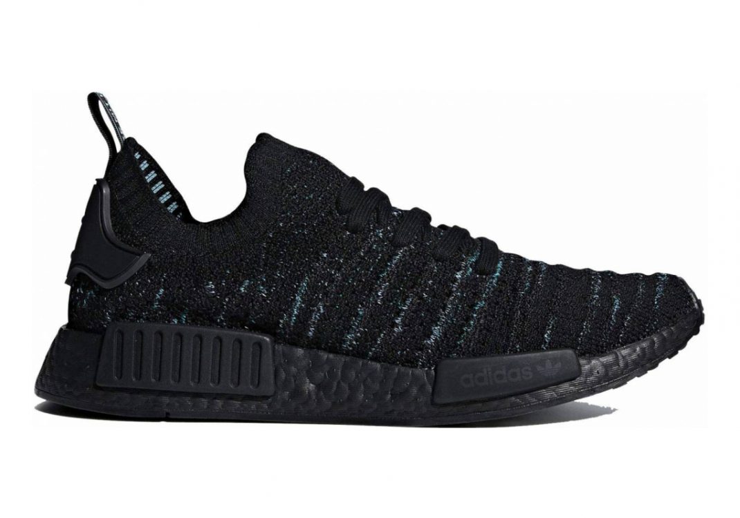 Nmd_r1 primeknit shoes black on sale