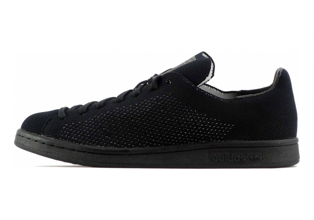 Stan smith 2024 black black