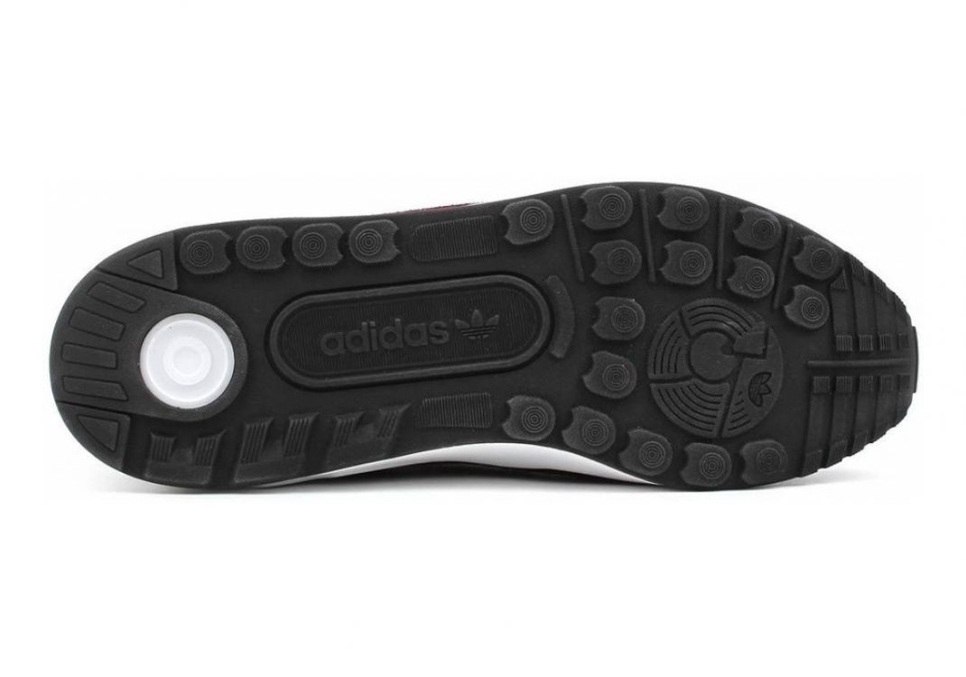 Red Core Black Ftwr White (AQ6658)