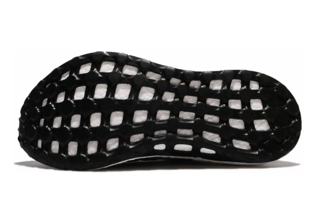 Black/Black/Grey Three (S80787)