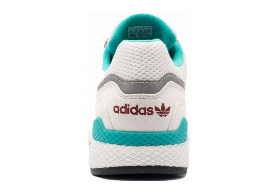 Crystal White / Real Lilac-Core Black (B37916)