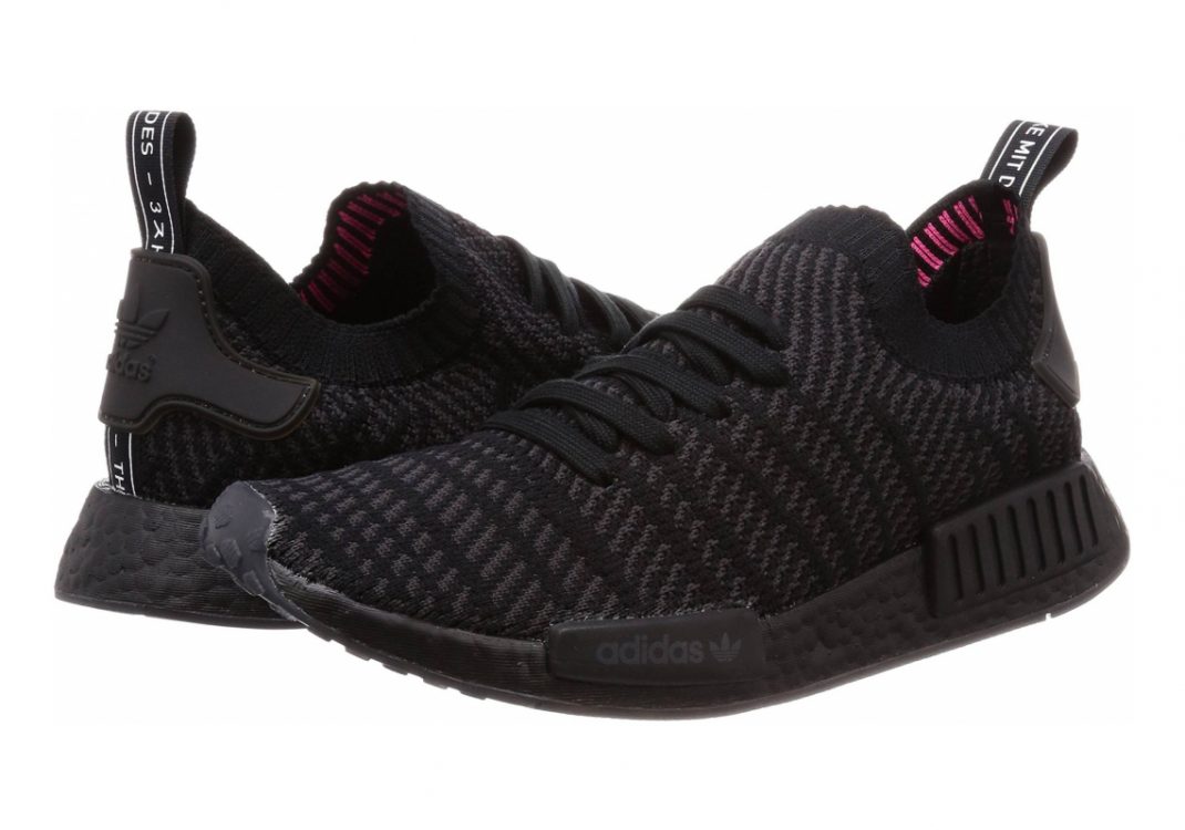 Nmd_r1 stlt primeknit store shoes core black