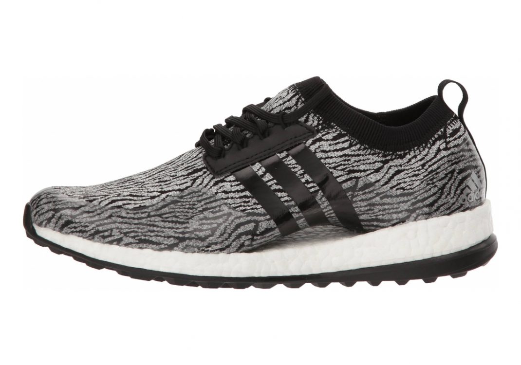 Core Black/White/Core Black (F33692)