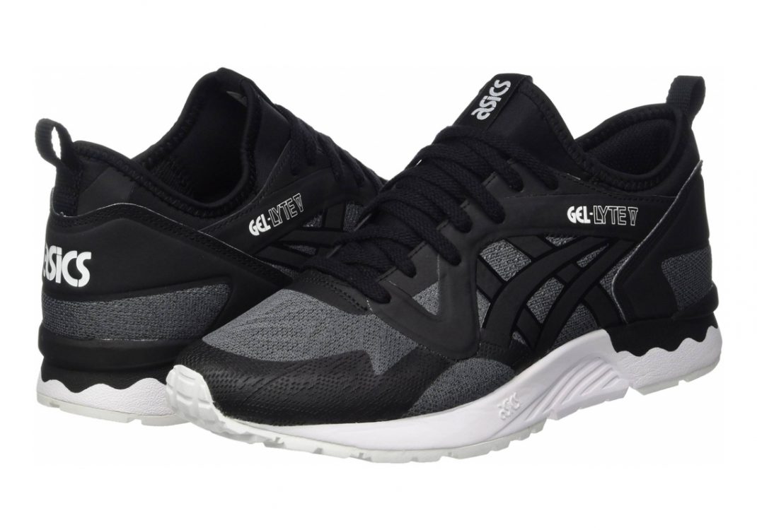 Carbon / Black (H7X1Y9790)