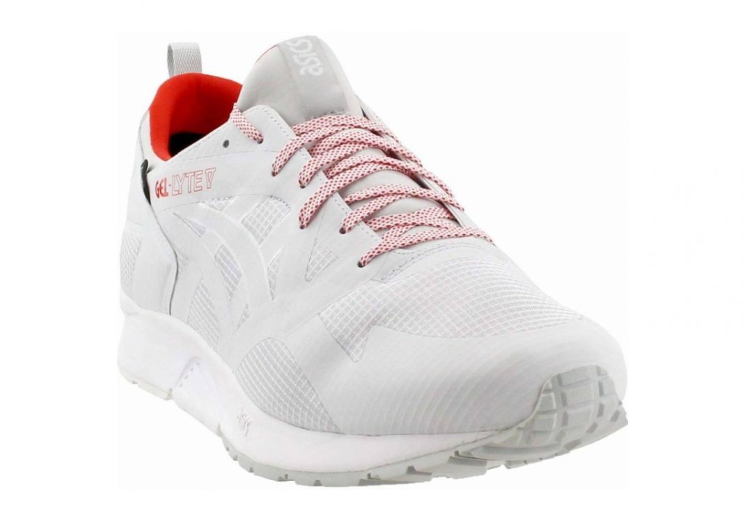 White/White (HY7J10101)