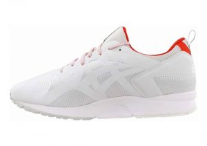 White/White (HY7J10101)