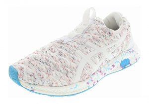 White Aquarium Orchid (T8F5N0139)