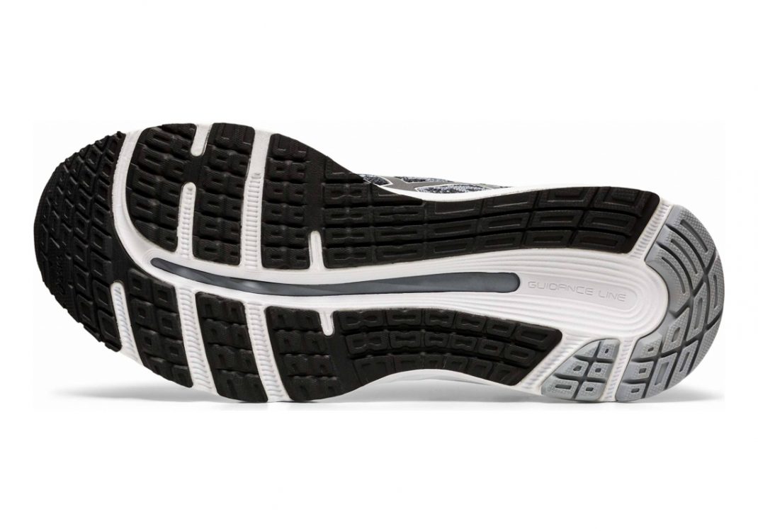 Black/Pure Silver (1011A809001)