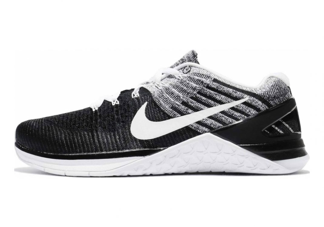 Dark Grey/Wolf Grey/Hyper Crimson/Black (852930011)