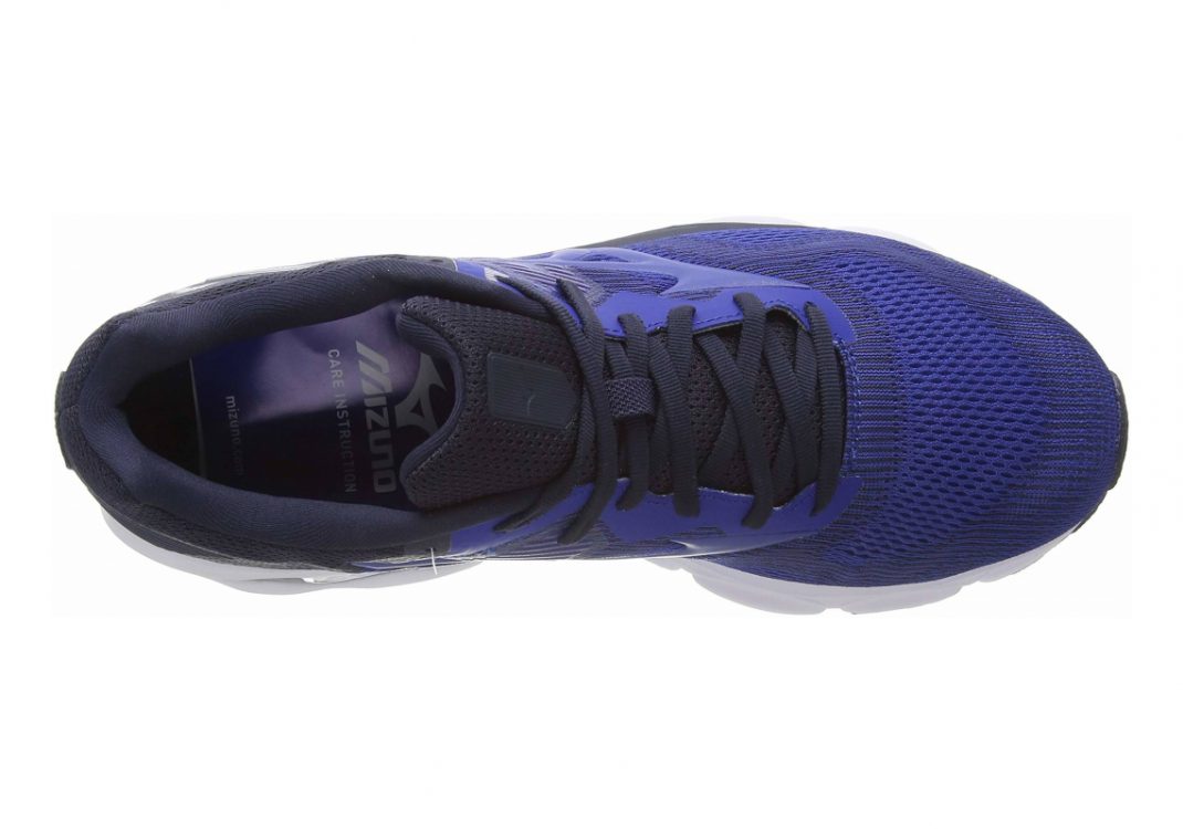 True Blue (J1GC204429)