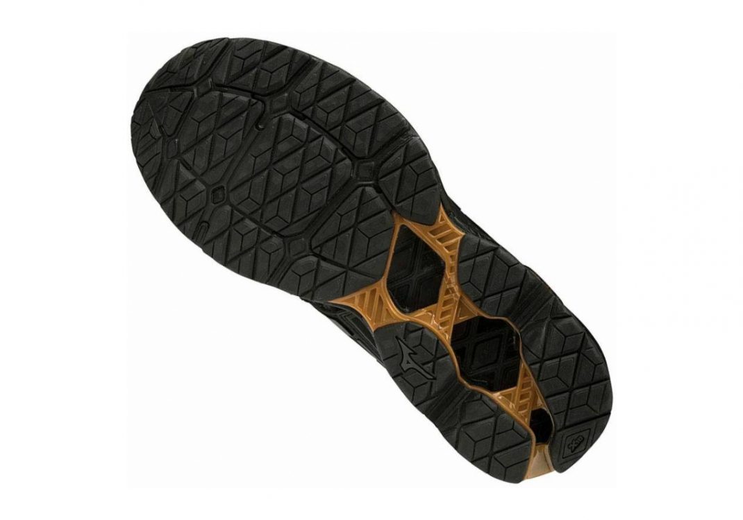 Dark Shadow / Black / 10135 C (J1GC203309)