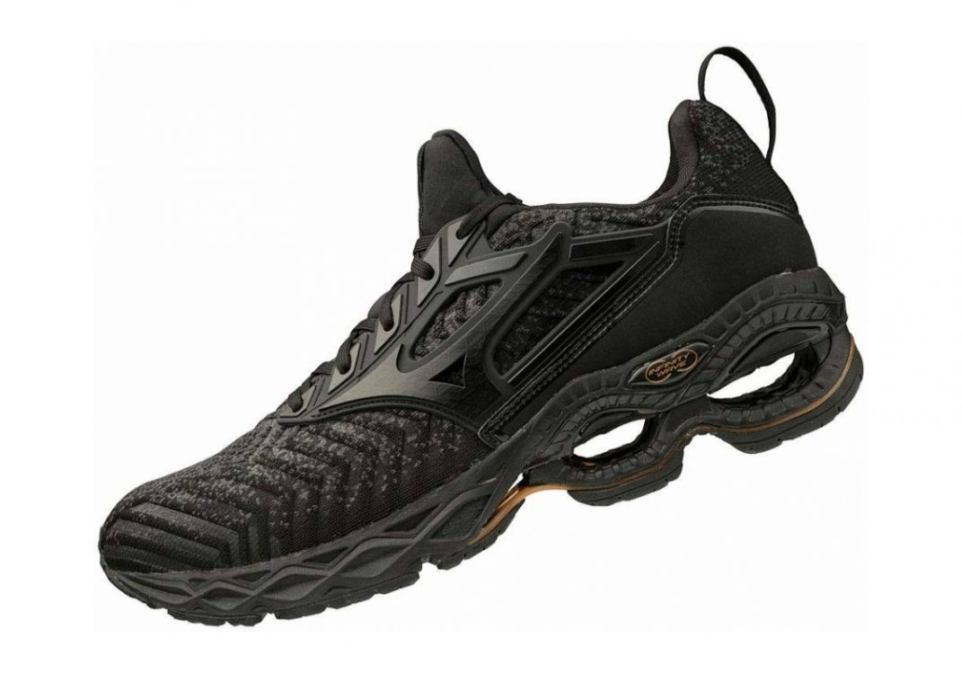 Dark Shadow / Black / 10135 C (J1GC203309)