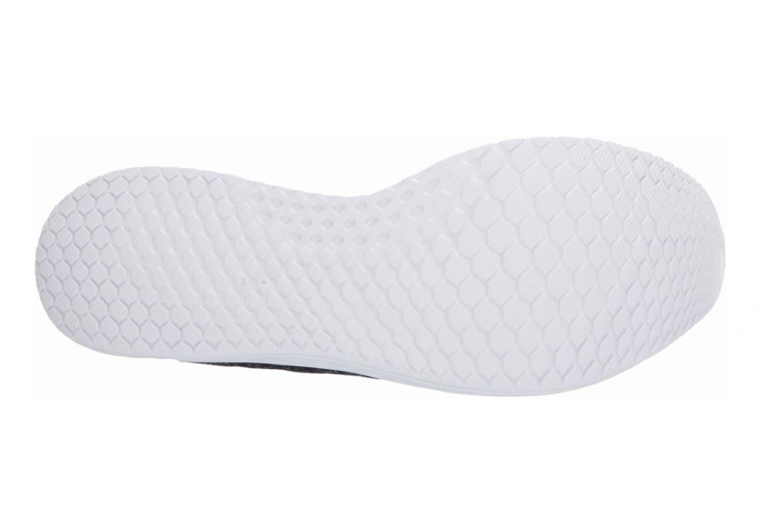 Black / White (MZANSBB)