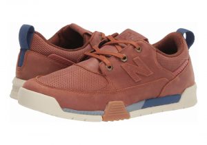 Brown/Navy (M562BRN)