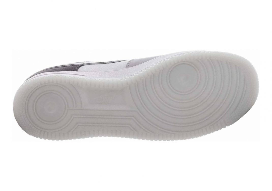 Atmosphere Grey/Vast Grey (AO2425001)