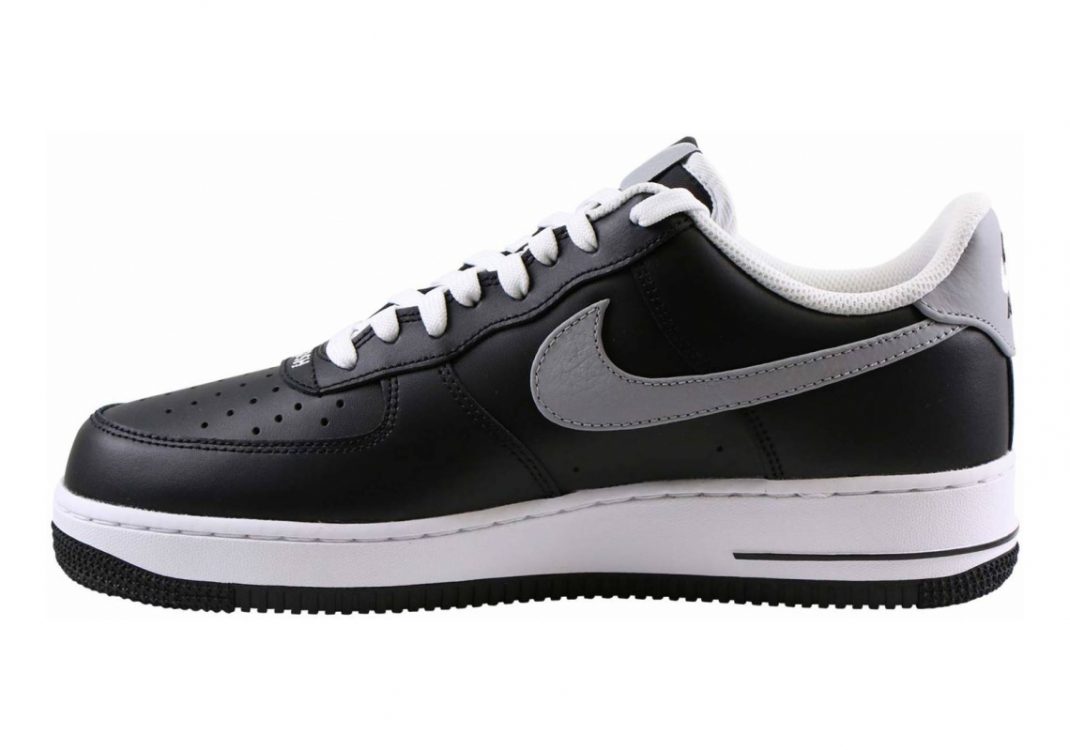 Nike Air Force 1 07 LV8 4