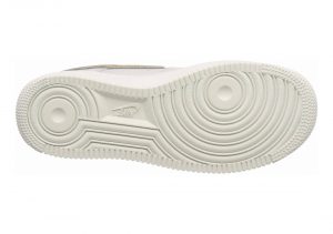 Vast Grey/Metallic Gold/White/Metallic Platinum (AR0642001)